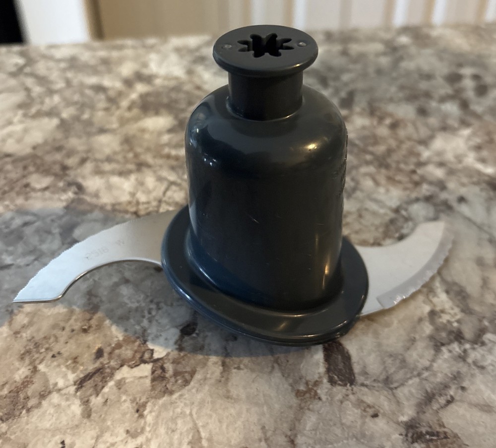 Cuisinart Food Processor FP13 FP-1300 PART Small Chopping Blade FP-13SCB
