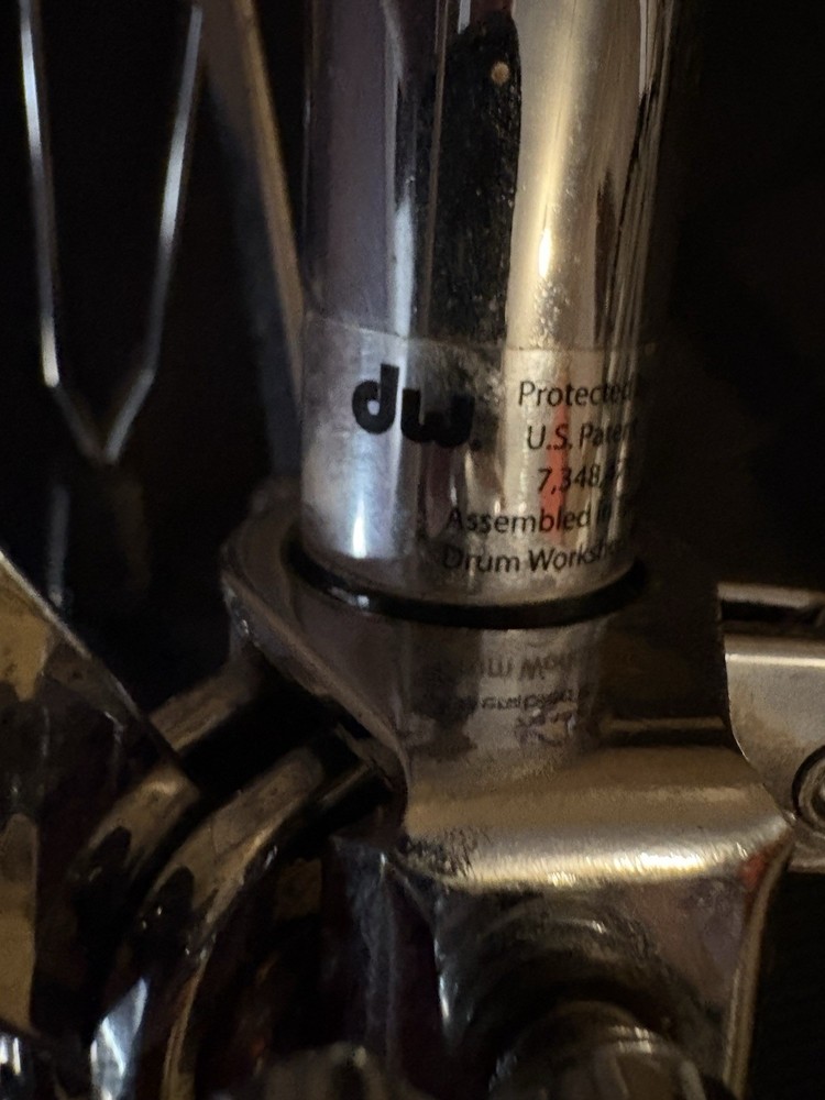 DW Heavy Dury Drum Stand