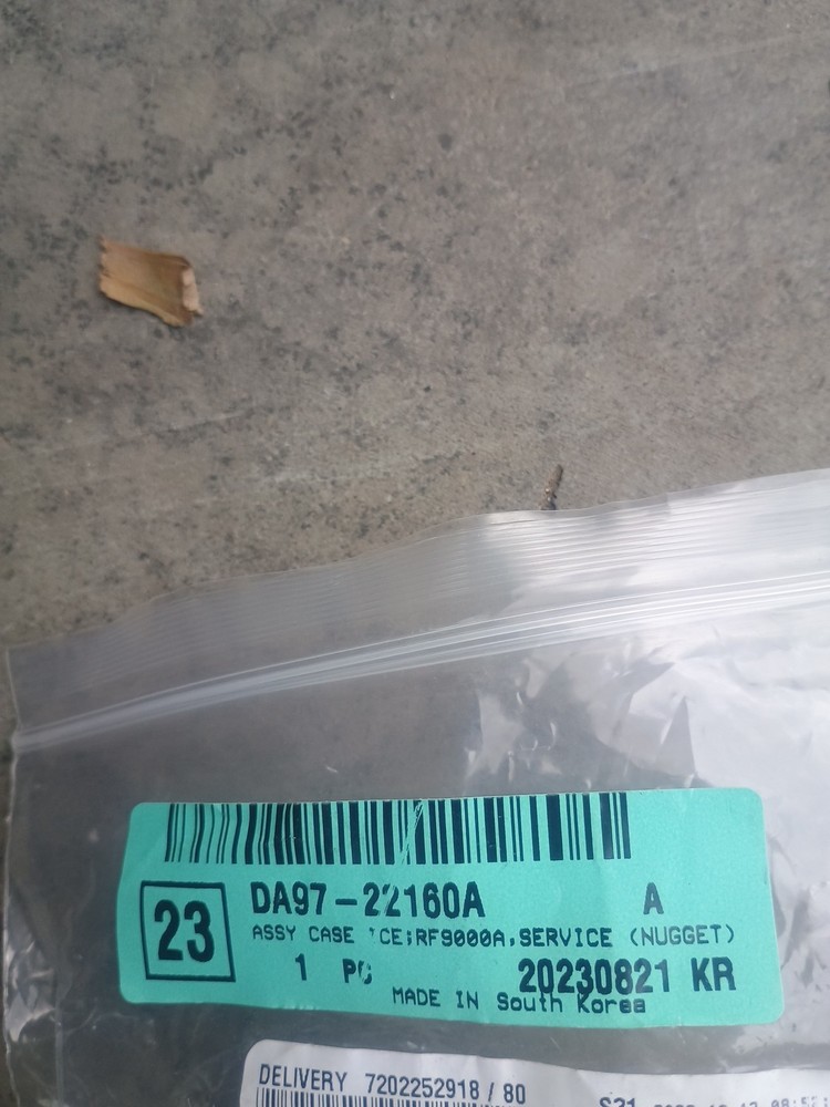 NEW Samsung Refrigerator Ice Maker Assembly DA97-22160A