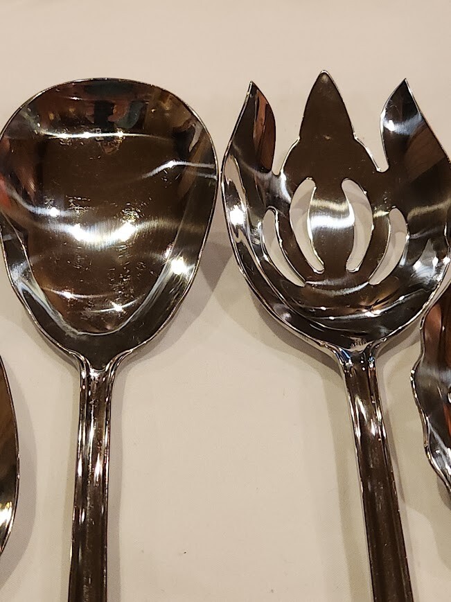 Reed and Barton RIBBON CREST Set of 7 Assorted Stainless Flatware Serving Pieces