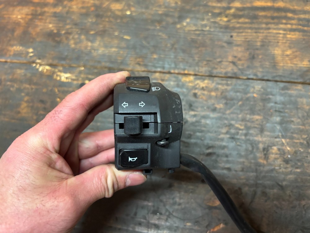 2022 Royal Enfield 650 Light Control Switch Horn Interceptor