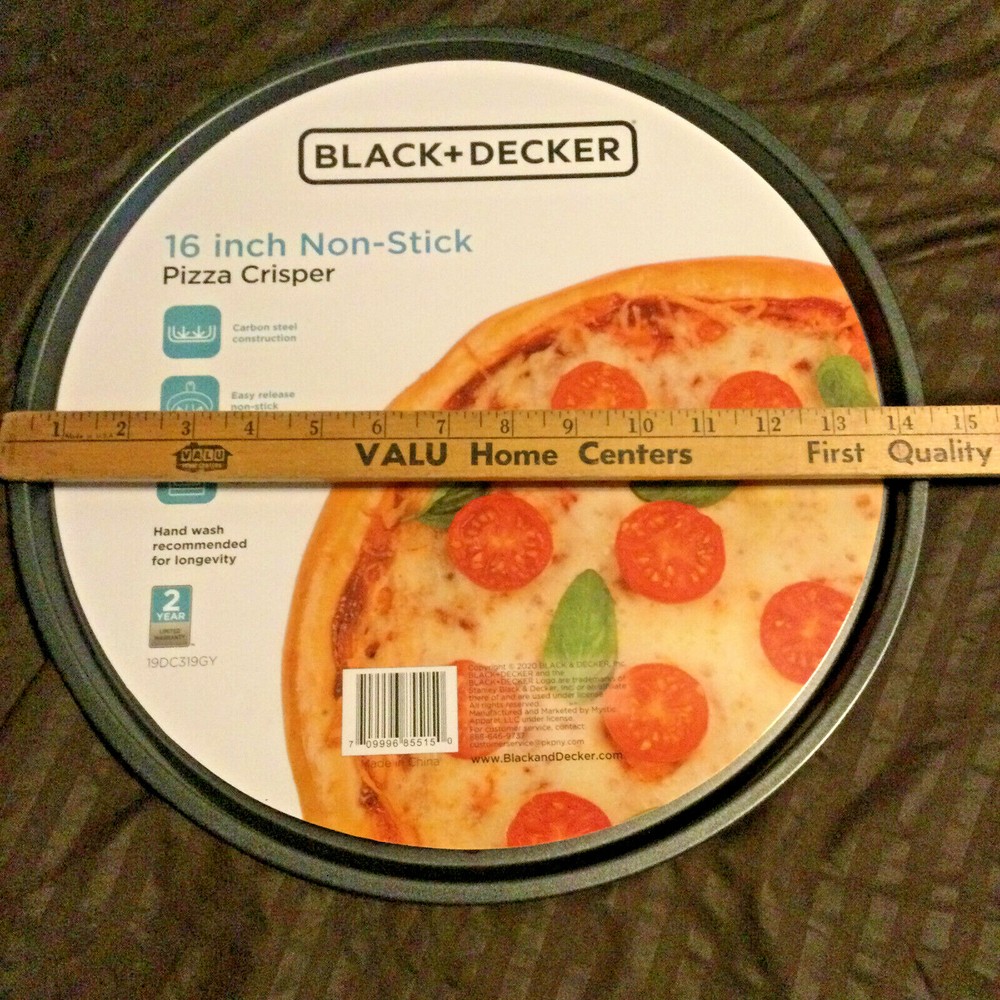14" Round Pizza Crisper Baking Pan Black & Decker