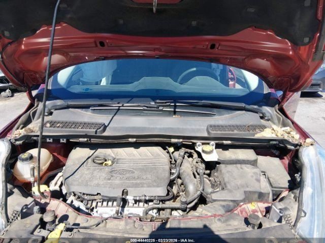 ESCAPE 2017 Glove Box 5011141