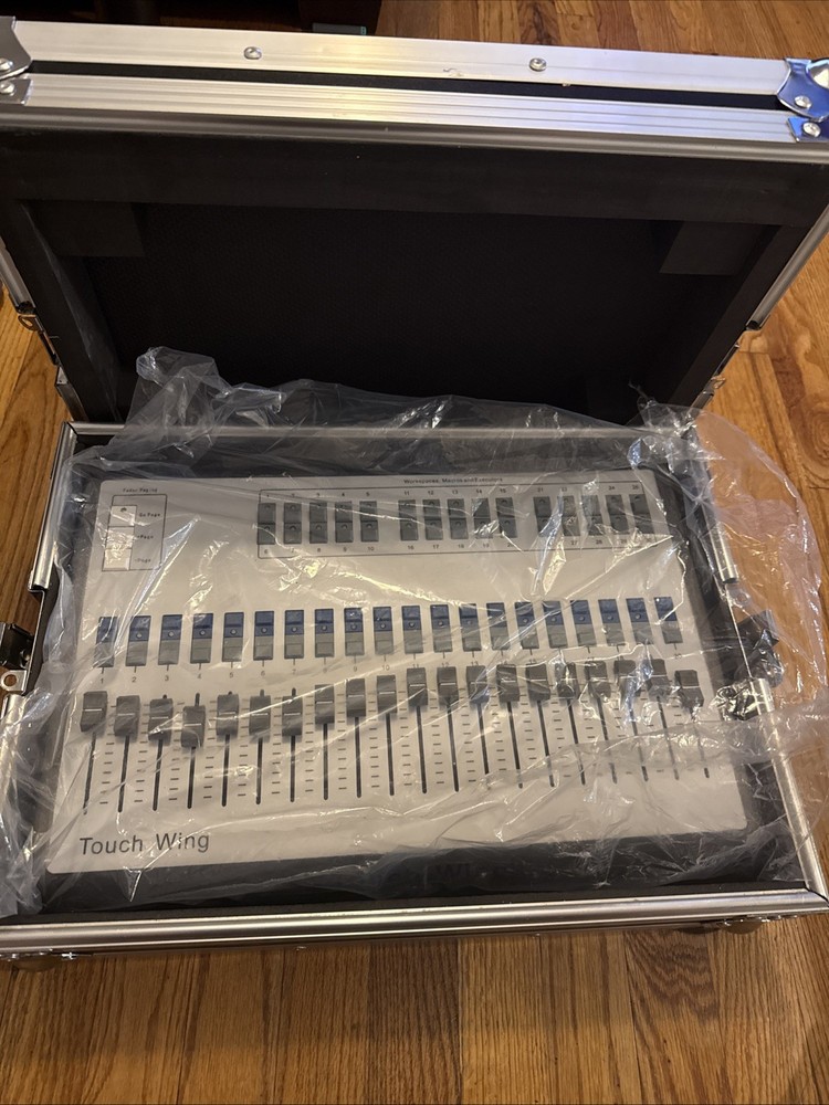 Tiger Touch Fader Wing In Case