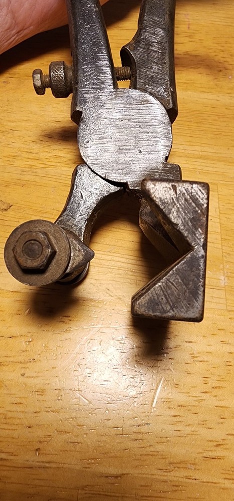 Estate Found Unknown Cutting Pliers Unbranded