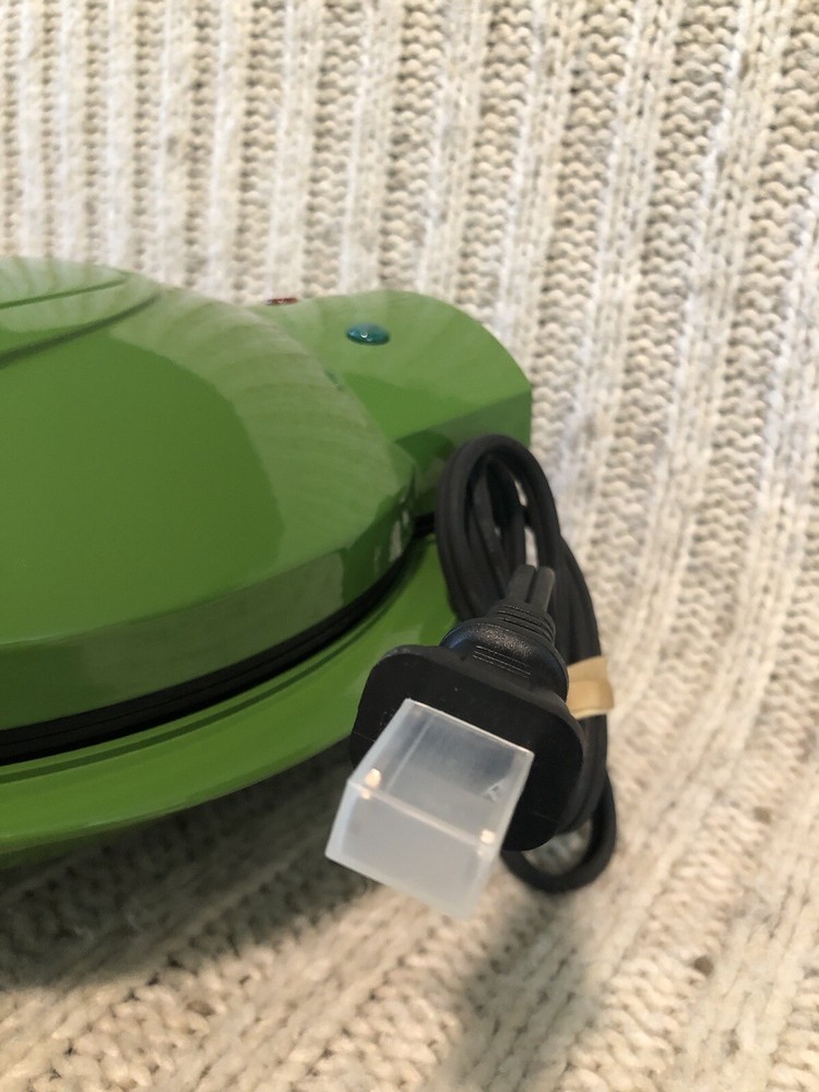 Keebler Uncommonly Good Mini Pie Maker Non-Stick NEW