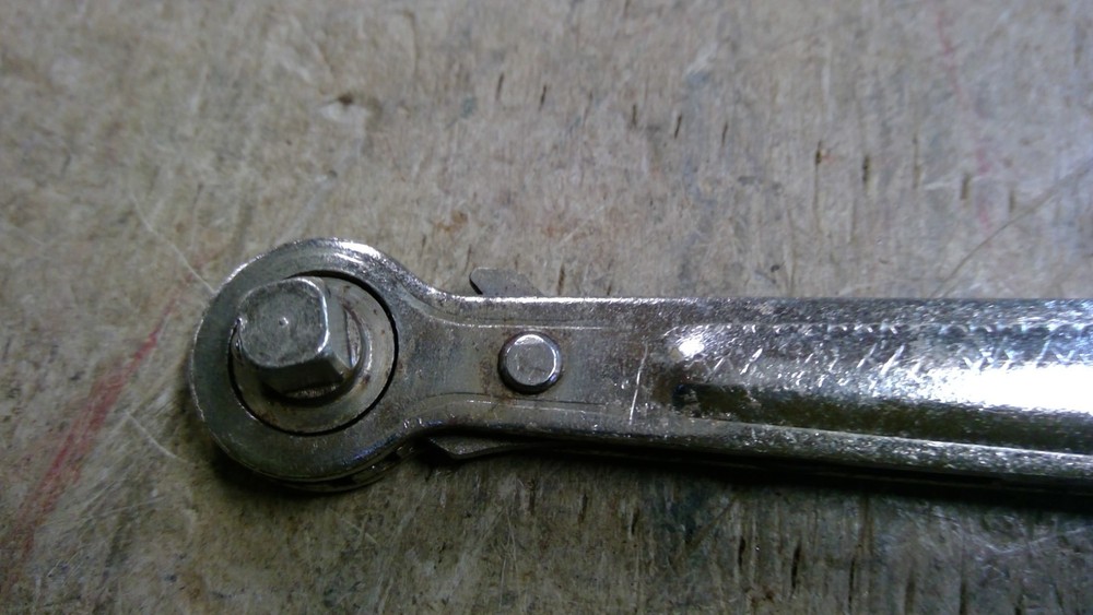 Oxwall 1/4" Drive Small Ratchet 4 1/4" long.