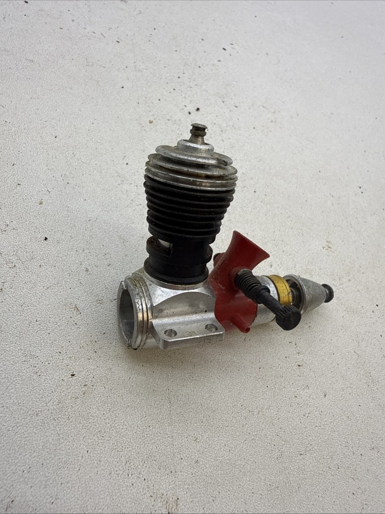 Cox Special Run Medallion .051 Free Flight Model Airplane Engine M8