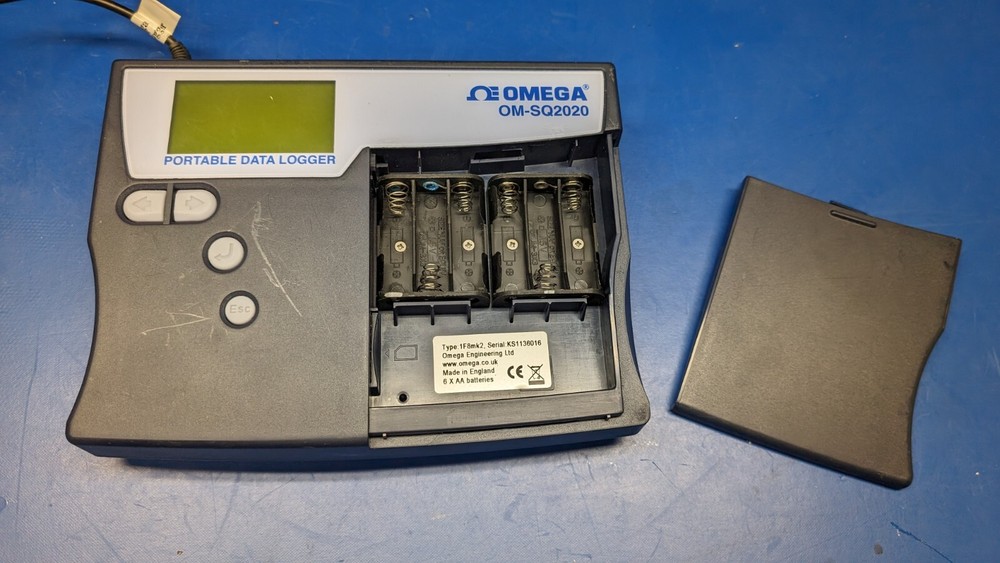 Omega Engineering OM-SQ2040 Portable Data Logger - Good Working Condition
