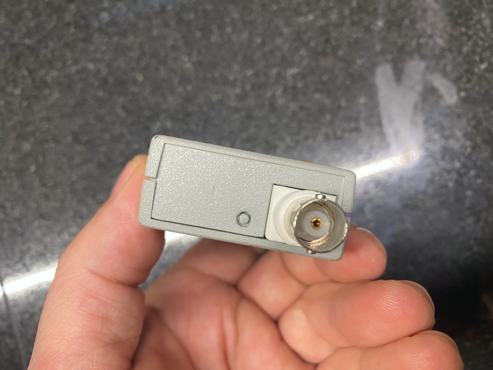 CentreCOM MX10 IEEE 802.3 10 Base2 Microtransceiver Allied