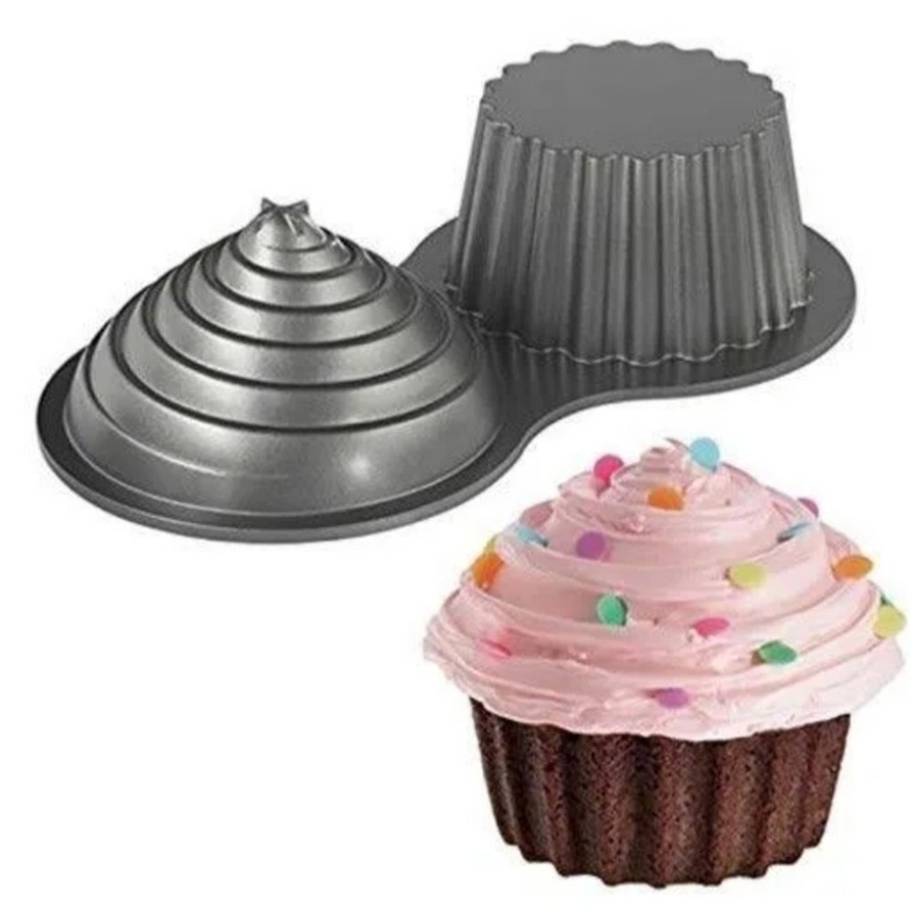 Wilton Giant Dimensions Large Cupcake Pan