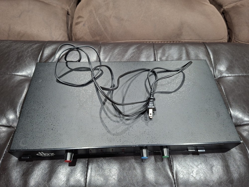 DBX 120x Subharmonic Synthesizer