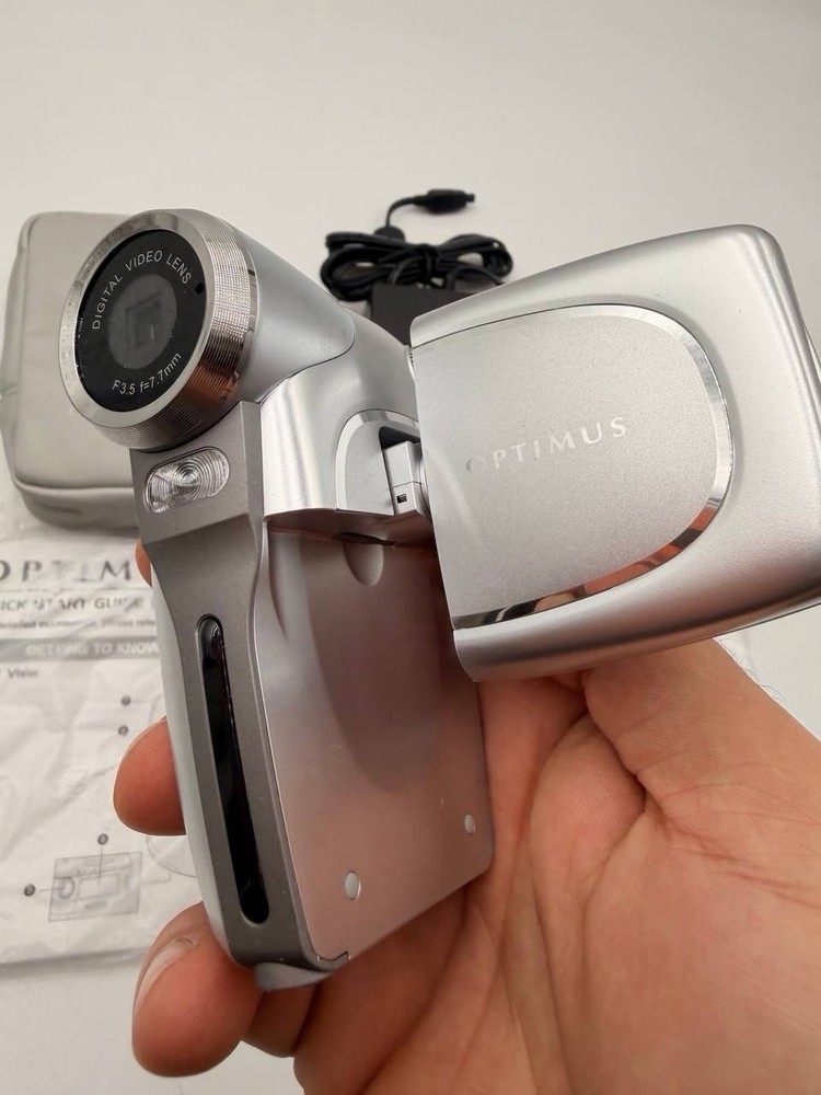 Optimus Digital Video Camera – Full Set – Works Great!