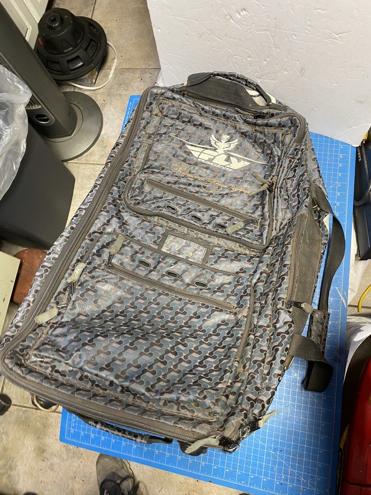 Large Fly Racing Roller Professional Equipment Bag Rolling Missing Handle As Is