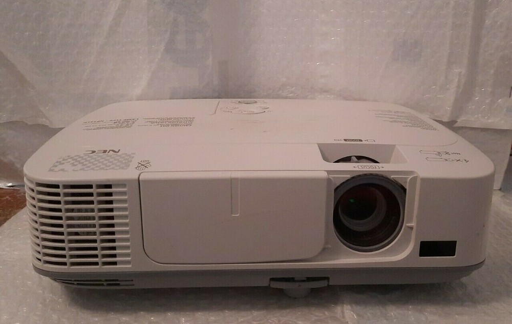 NEC M260X HDMI Projector 97% Lamp Life Left