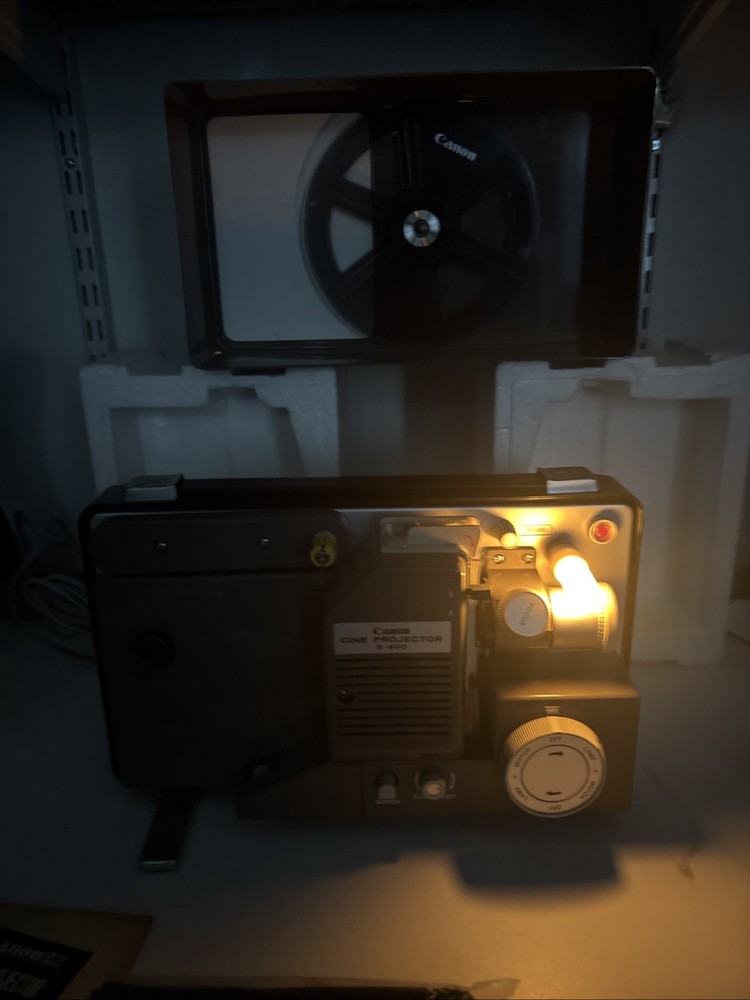 CANON S-400 CINE PROJECTOR / Open Box