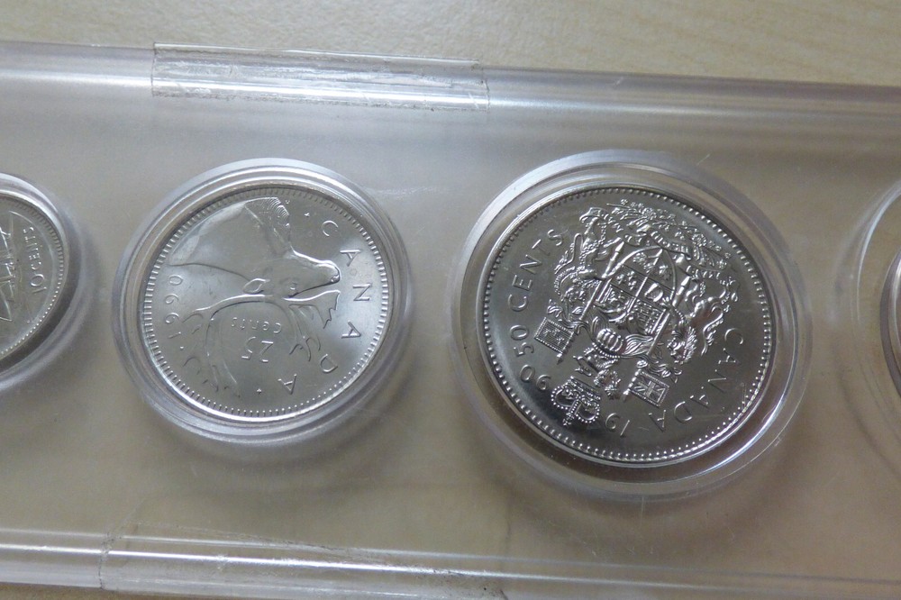 Canada 1990 Coin Set 1 Dollar - 1 Cent