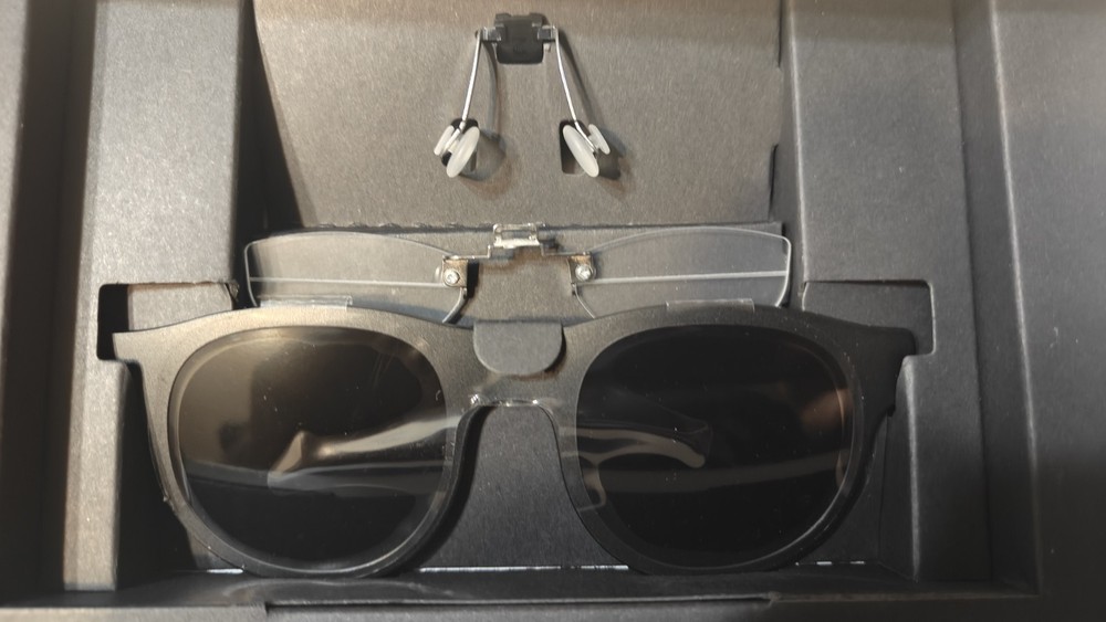 ASUS AirVision M1 Smart AR Glasses 100" Micro-OLED Wearable Display