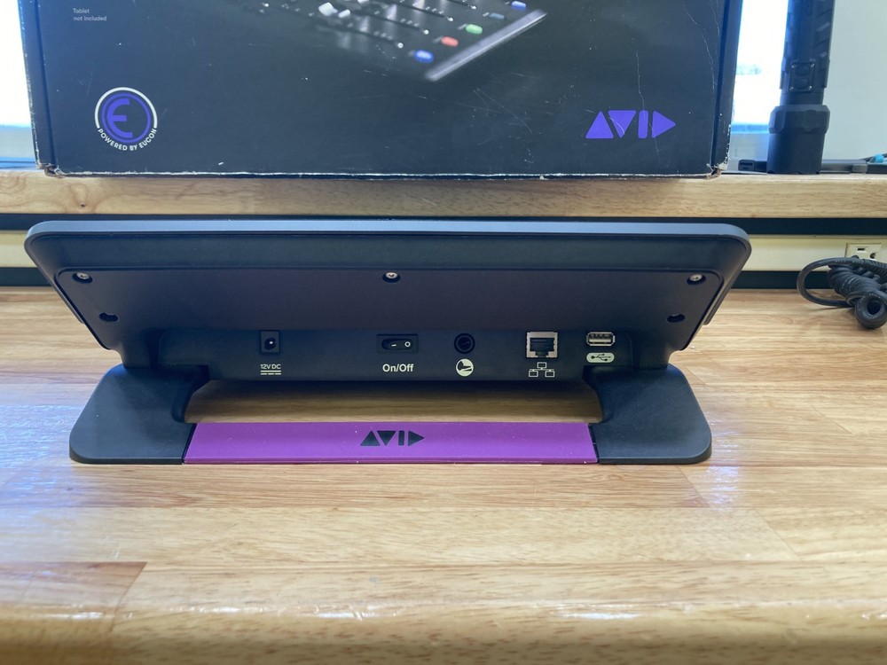 AVID S1 COMPACT 8-FADER CONTROL SURFACE-GOOD CONDITION!!!!