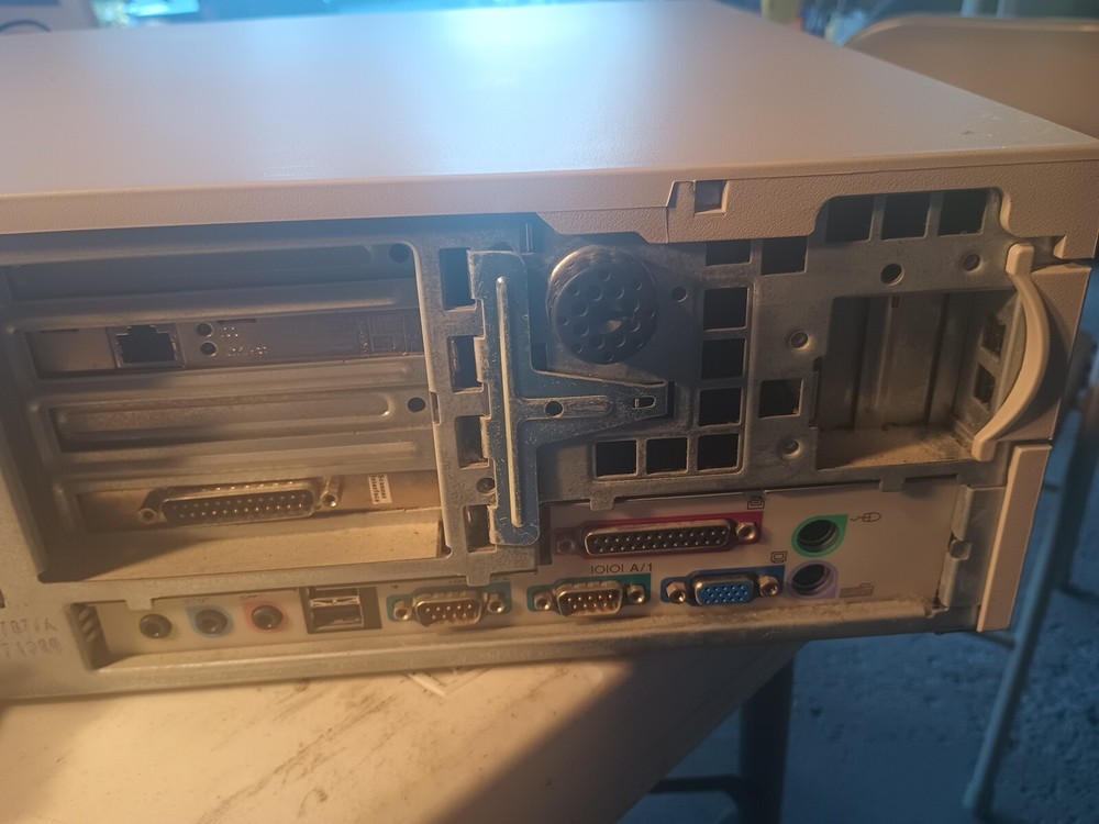 HP Vectra VLi8 Hewlett Packard