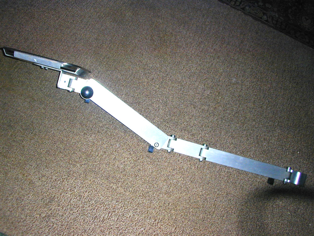 A-Dec Universal Post Mounted Flexible Arm Variable Vertical Height Excellent