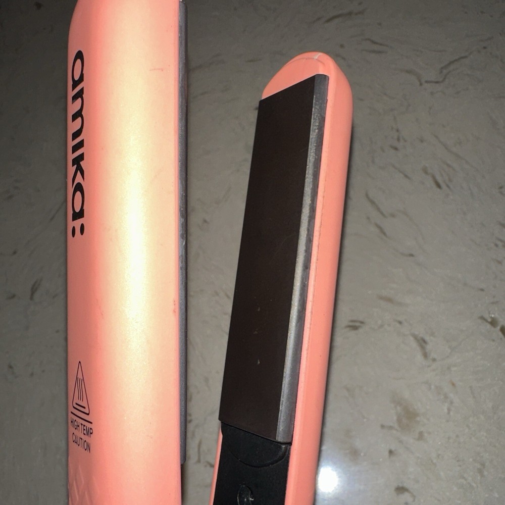 Amika Ceramic 1" Salon Flat Iron EUC