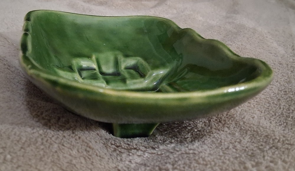 Vintage Collectible Signed McCoy Pottery Dish Pattern #1803