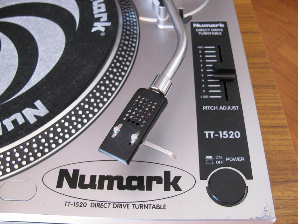 Numark TT-1520 Direct Drive Turntable Cover Broken Tested Working Condition