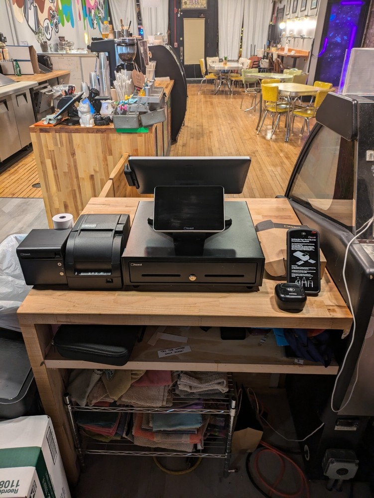 New Toast POS System W/ Hand Held