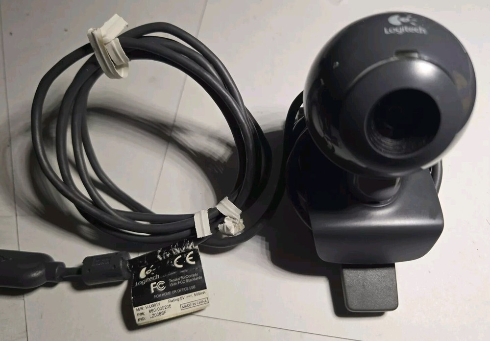 Logitech Webcam With Microphone Web Camera M/N V-U0011 P/N 860-000206 Tested