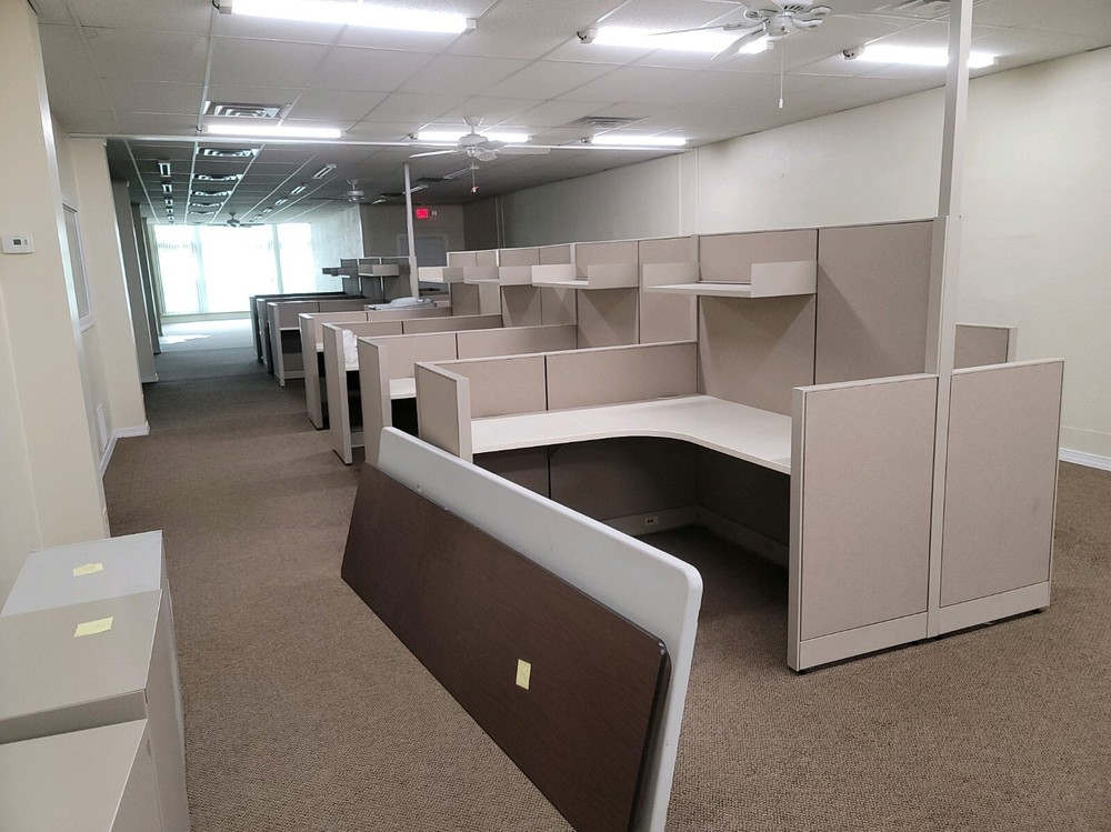 Office Cubicles - built in power/data - 80 available, great condition 