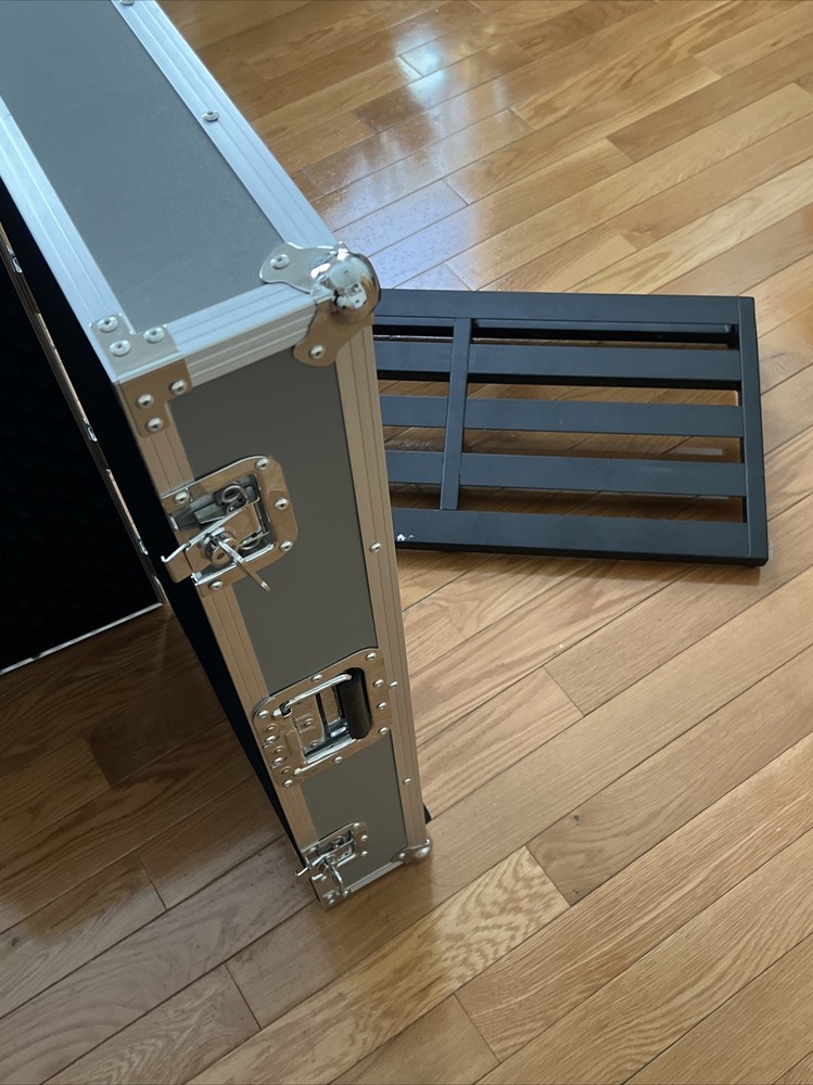 Pedaltrain Pro Flight Case