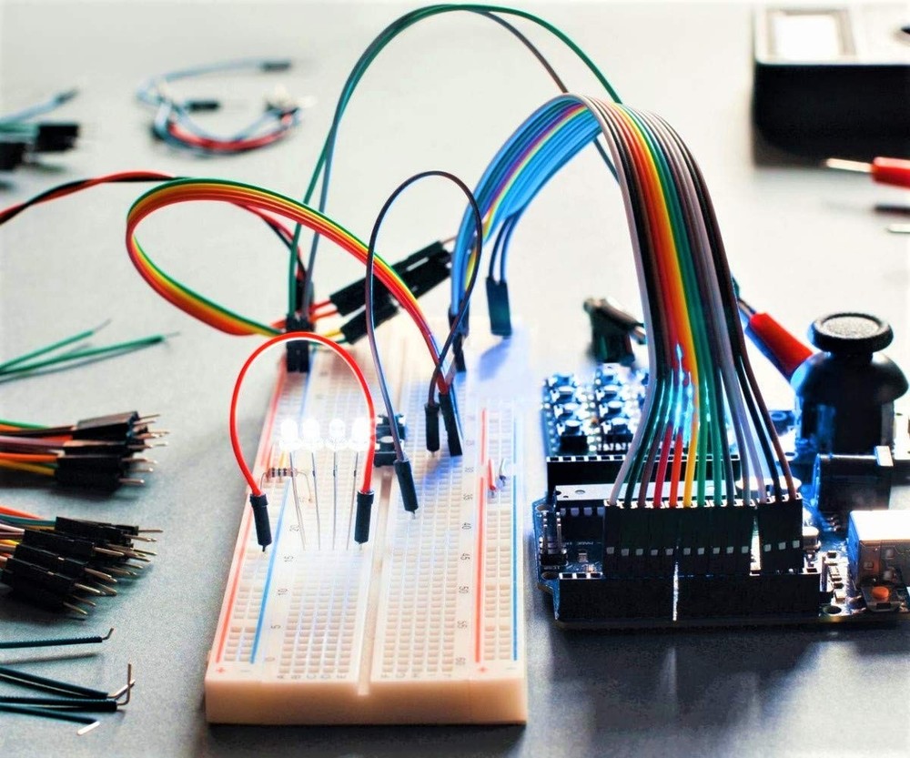 Breadboard Jumper Wire Kit with 400-Point Breadboard、65pcs Multiple Sizes M/M...