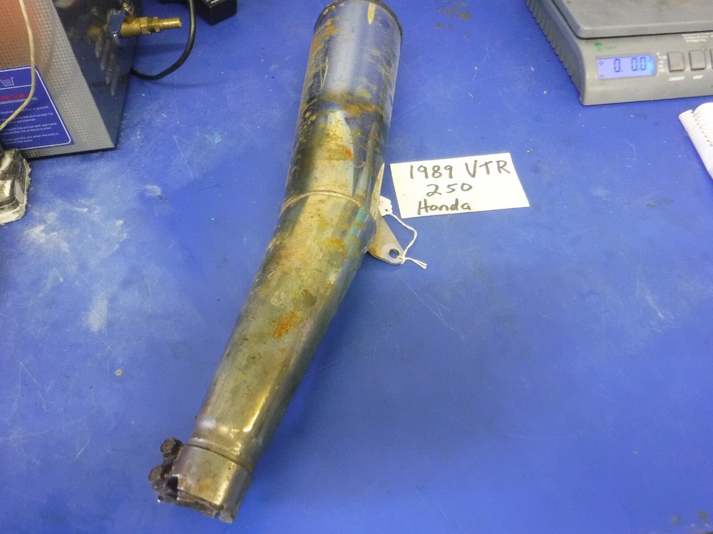 Item- Honda 250 VTR INTERCEPTOR Headers Exhaust Head Pipe 1989