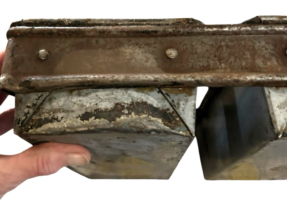 Antique Metal Loaf Bread Triple Baking Pan Rustic Decor