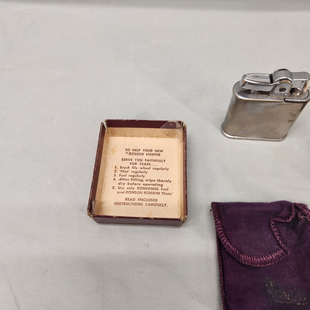 Vintage Ronson Whirlwind Lighter Silver Tone With Box