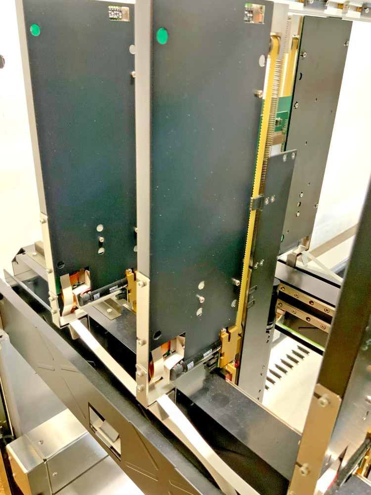 Hamilton Qiagen HS Star 806370 Automated Liquid Handler Sampling Microlab IVD