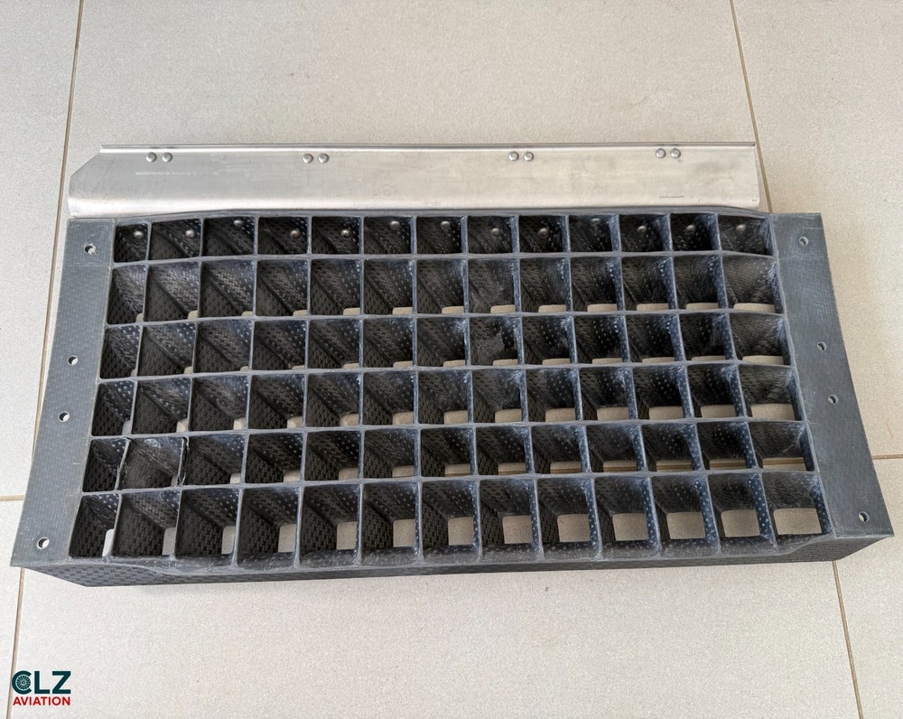 Ryanair Boeing 737 Reverse Thrust Panel Carbon Fiber
