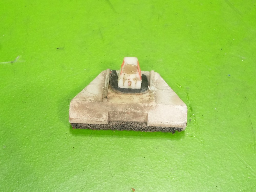 92-95 Civic EX Si OEM rear back bumper upper side guide tab bracket mount