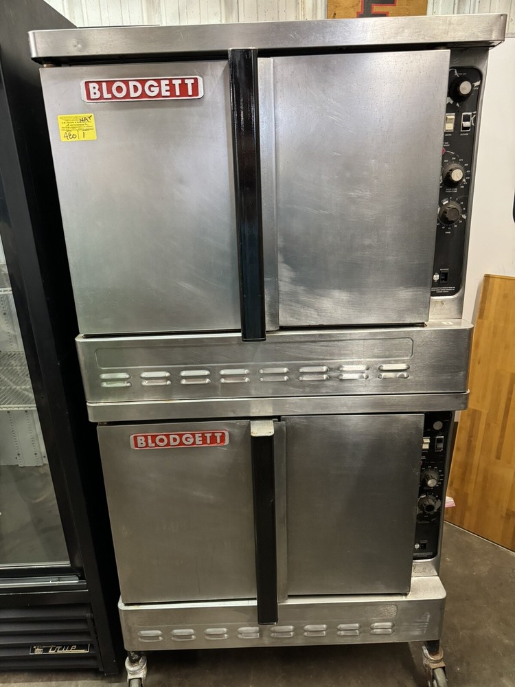 Blodgett DFG-100-3 Convection Oven Double Stack Nat. Gas TESTED