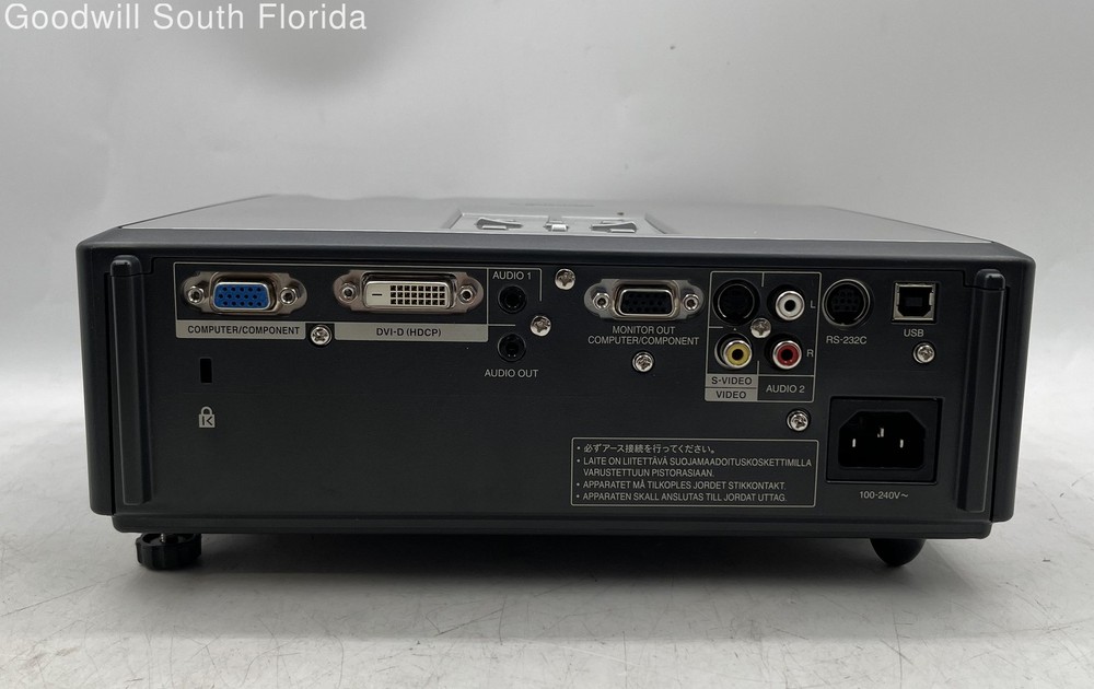 Sharp XR-30S Silver Note Vision DLP SVGA Projector With Case Not Tested