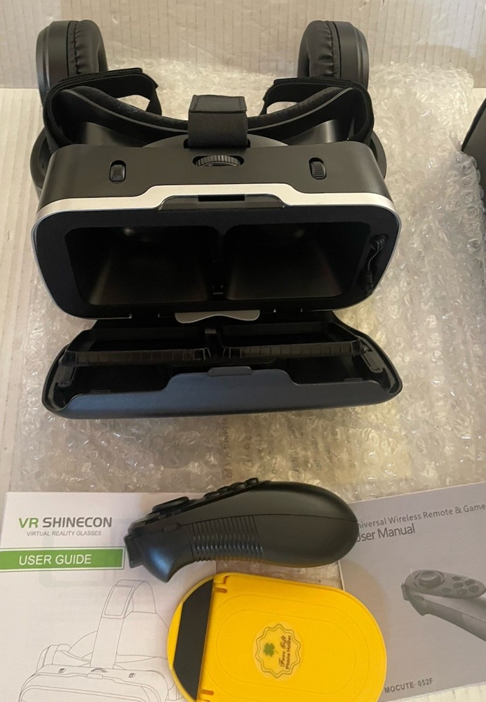 Virtual Reality Glasses Headset with Remote Control