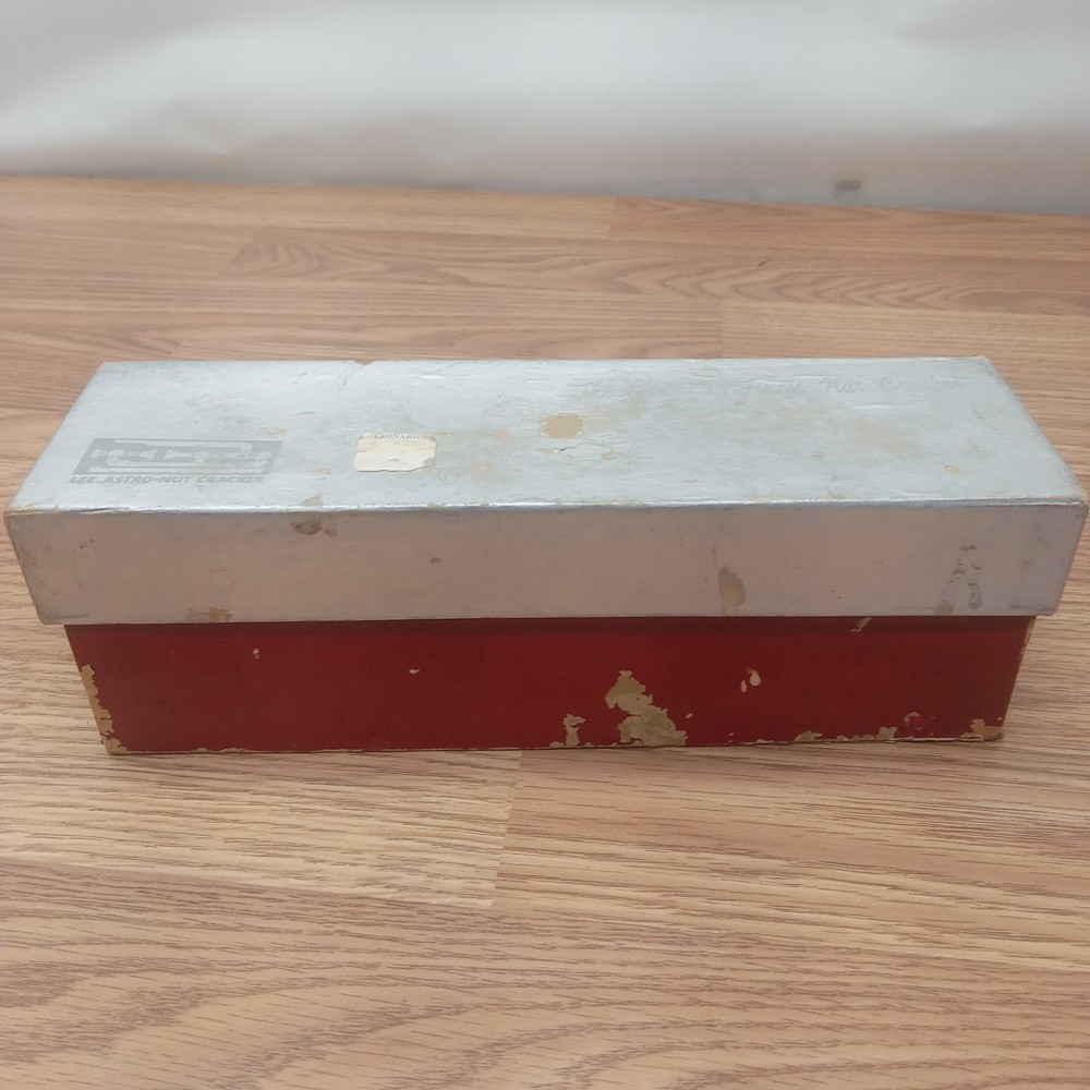 Vintage Lee ASTRO Nut Cracker With Picks