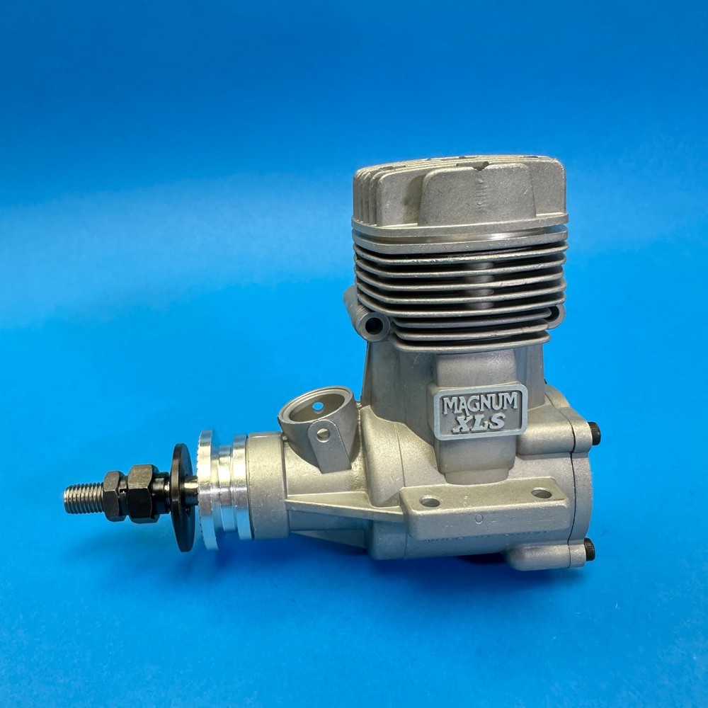Magnum Engine XLS 91A 2-stroke NIB