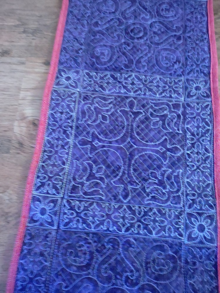 Handmade Machine Quilted Table Runner Reversible Celtic Cross Purples 12x32"