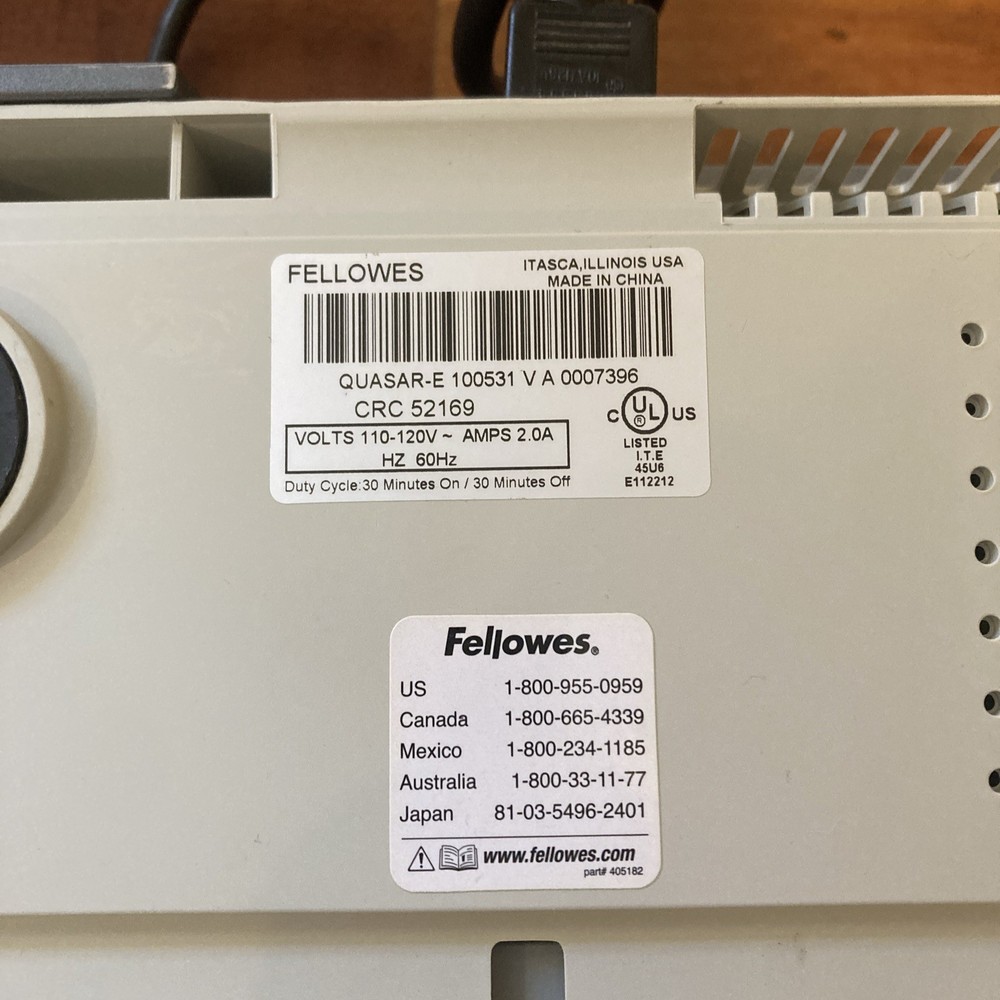 Fellowes Quasar E 500 Electric Comb Binding Machine Working