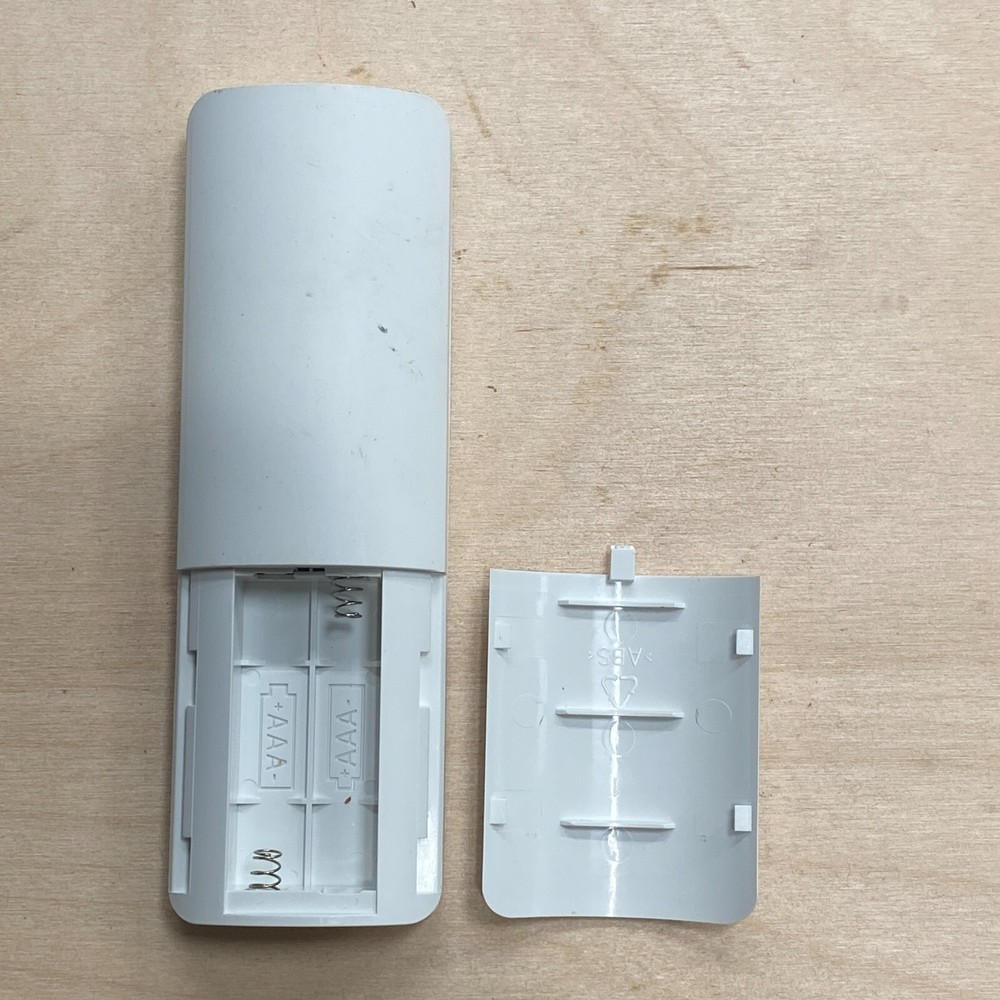 Genuine -NEEWER Remote Control Bluetooth RT100 T36 - OEM