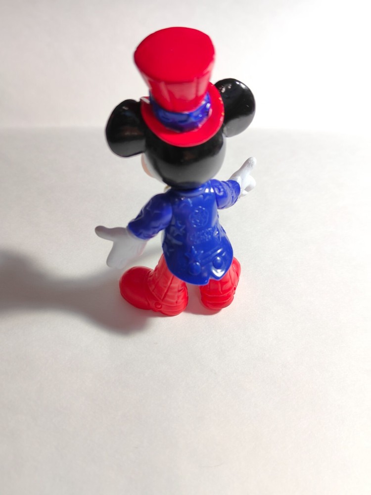 Disney Mickey Mouse Ringmaster Epcot Center Mickey 3.5"