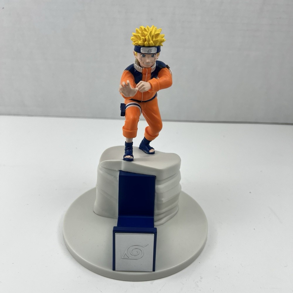 Vintage Naruto Gaming Controller Stand Great Condition