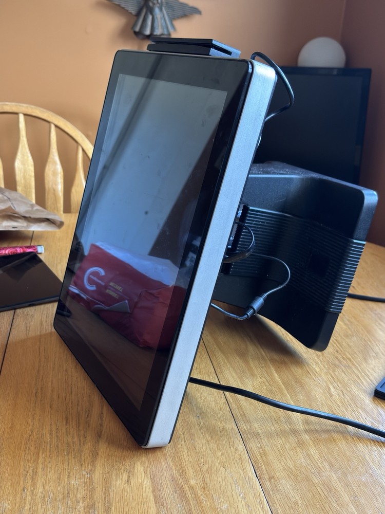 POS SYSTEM (NEEDS NEW HARD DRIVE)